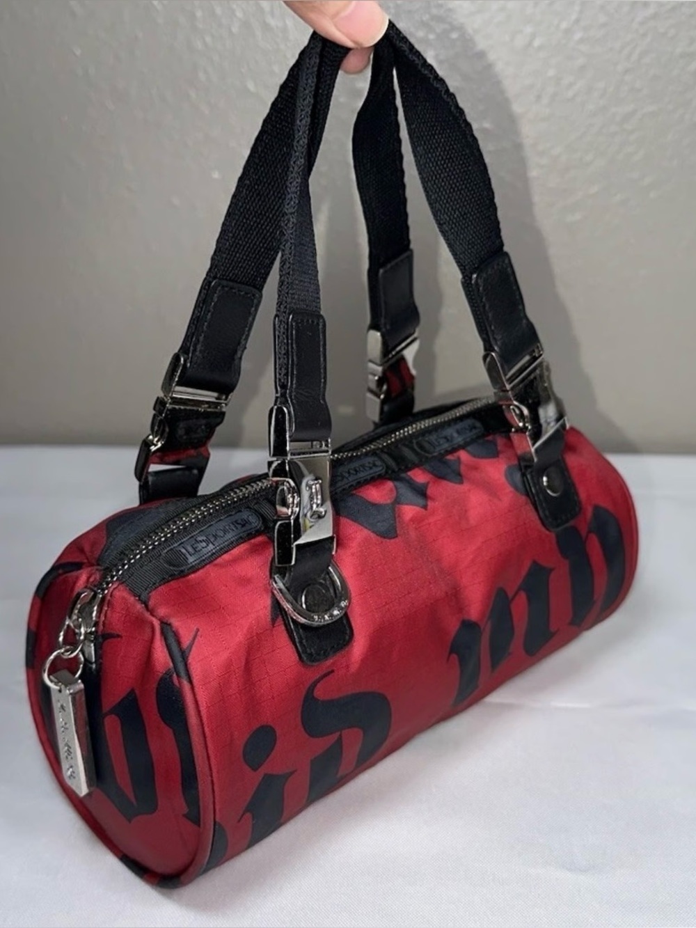 LeSportSac L.A.M.B. Gwen Stefani Y2K Red Small Mini Baby Barrel Bag Angel Demi